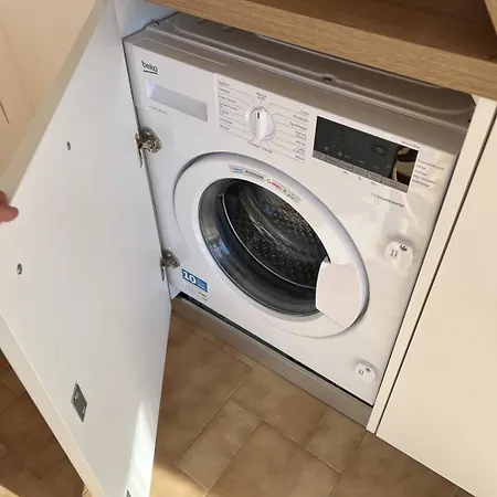 Maisons Sur La Joli 3 Pieces Mezzanine 1ere Ligne Vue Richelieu Cap D'agde アパート アグド