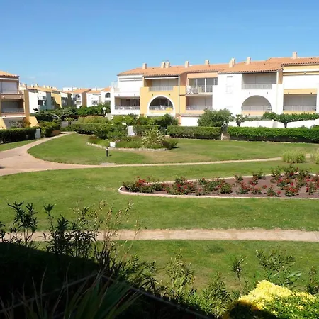 Maisons Sur La Joli 3 Pièces Mezzanine 1ère Ligne Vue Richelieu Cap D'agde Agde